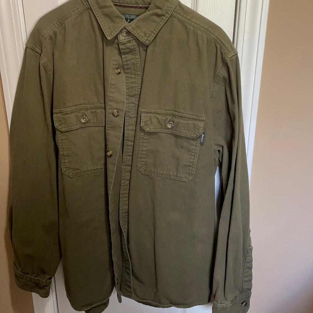 Wool rich men’s shirt